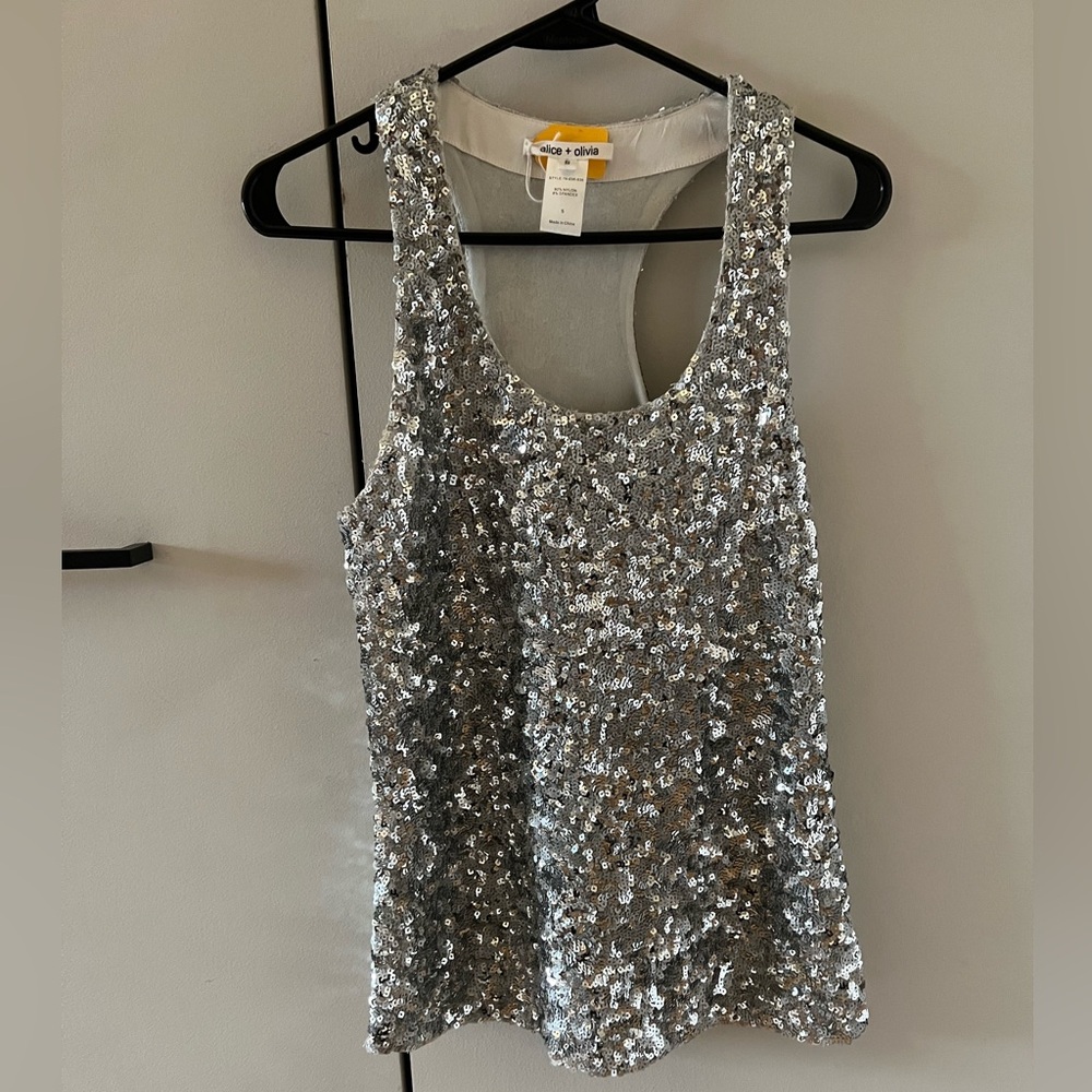 🪩 Alice + Olivia Silver Sequin Tank Top | Size S | EUC